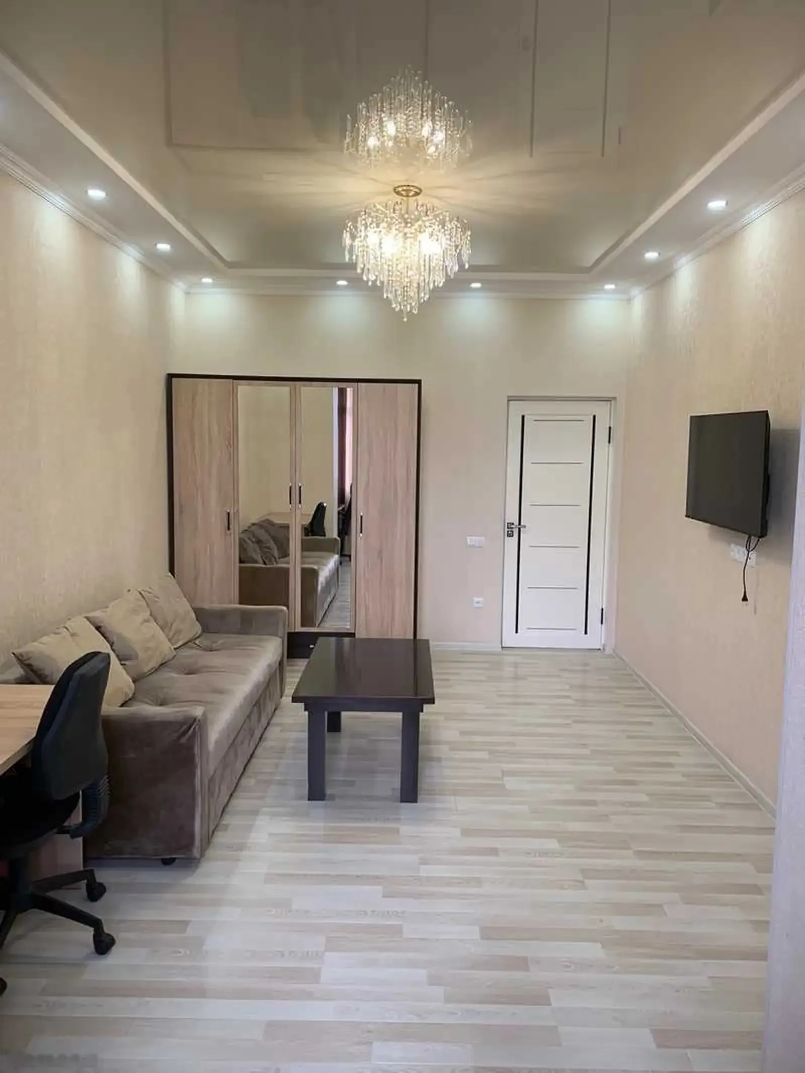 2-комн. квартира, 14 этаж, 60м², родоми