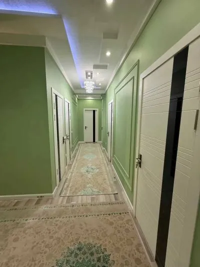 3-комн. квартира, 3 этаж, 110м², И Сомони