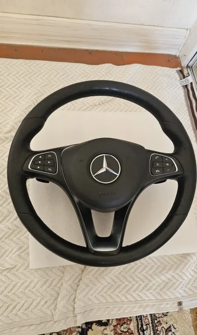 Руль от Mercedes-Benz