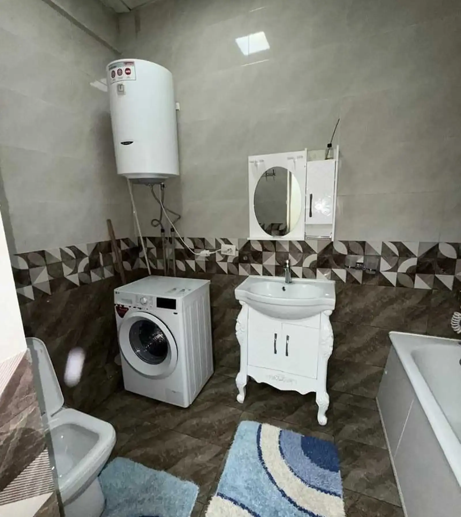 2-комн. квартира, 6 этаж, 60м², Сомонӣ