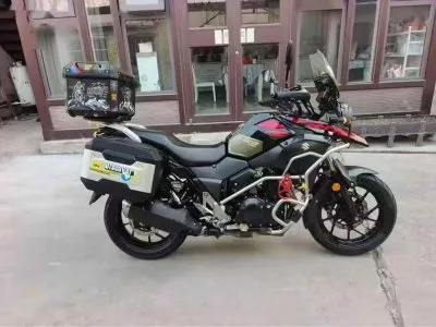 Мотоцикл Suzuki