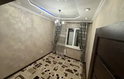 4-комн. квартира, 2 этаж, 80м², сино