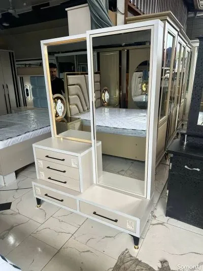 Cпальный гарнитур