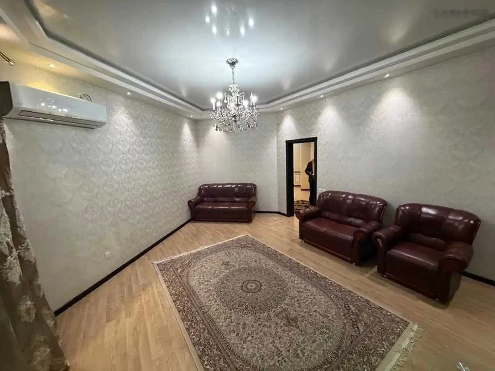 3-комн. квартира, 8 этаж, 113м², Шохмансур