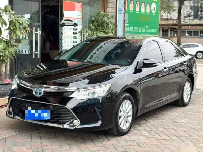 Toyota Camry, 2016