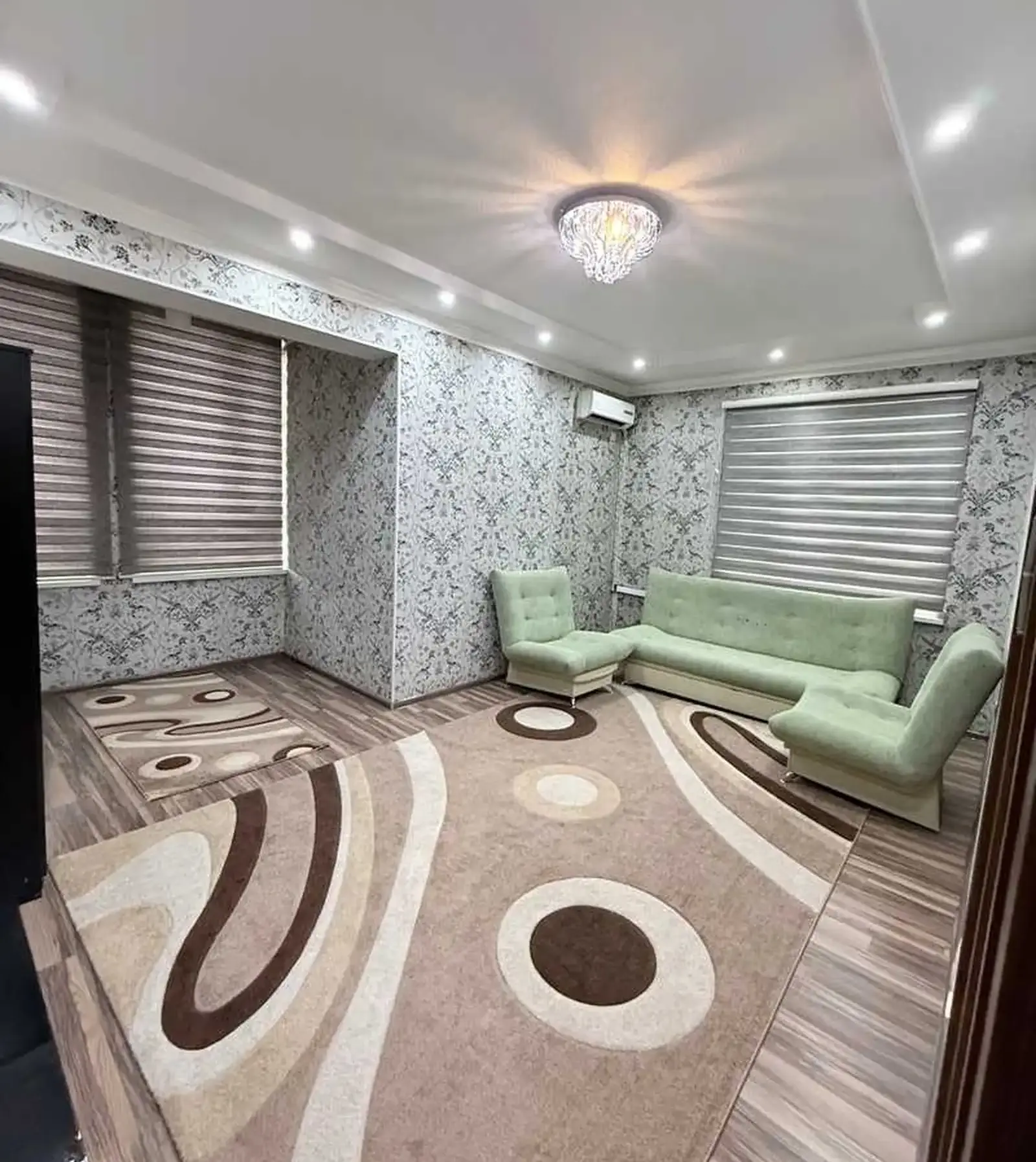 3-комн. квартира, 4 этаж, 90м², Исмоили Сомонӣ, Ашан, Доми Юск (хонаи ман)