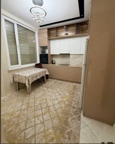 3-комн. квартира, 10 этаж, 105м², Центр