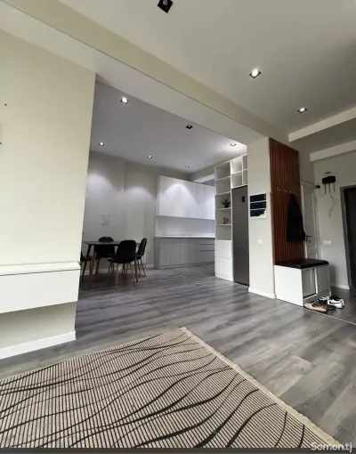 3-комн. квартира, 5 этаж, 82м², сино