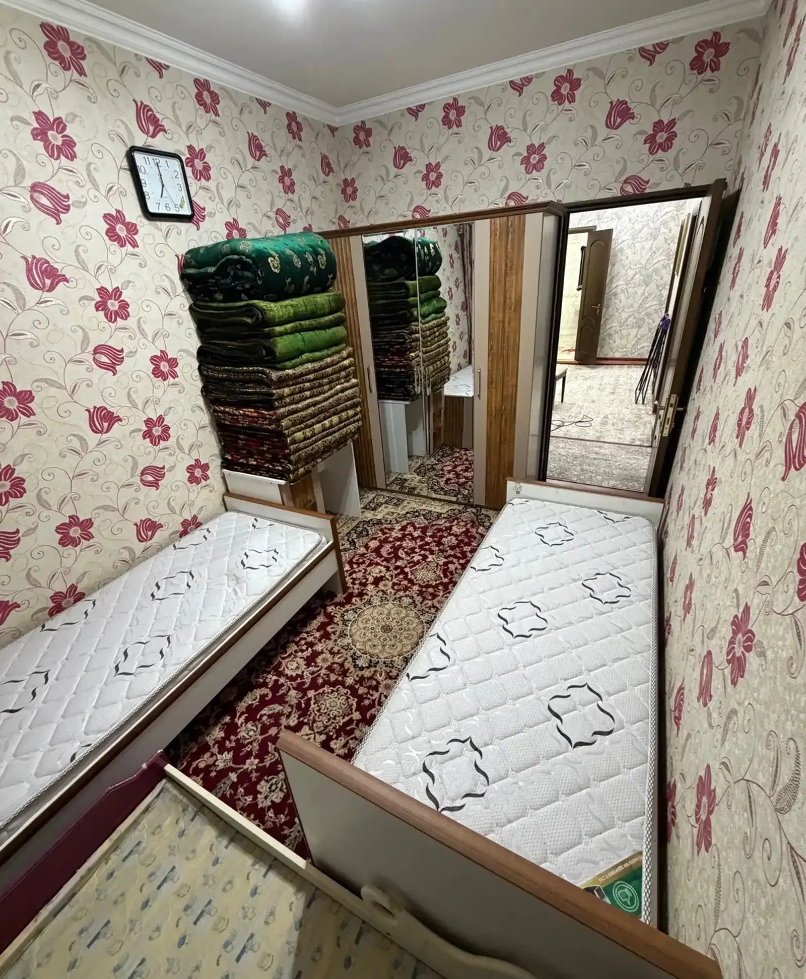 4-комн. квартира, 3 этаж, 100м², 61 мкр