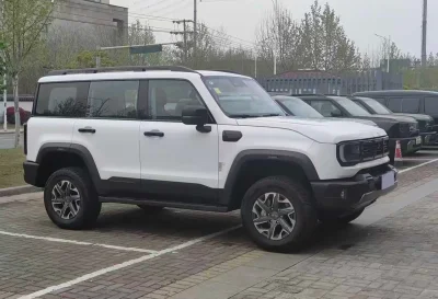 BAIC BJ40, 2025