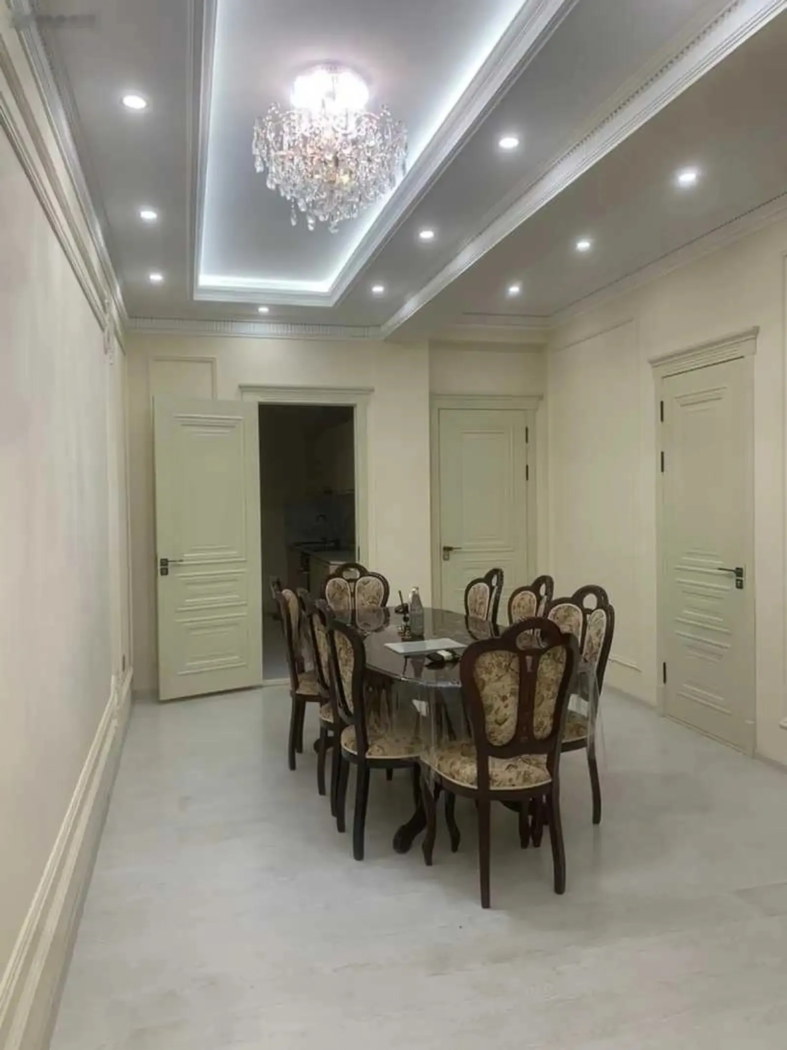 3-комн. квартира, 6 этаж, 115м², И.Сомони