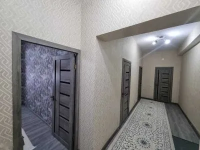 2-комн. квартира, 4 этаж, 90м², фирдавси