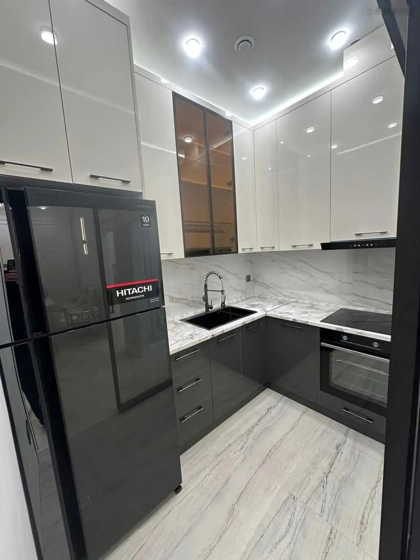 2-комн. квартира, 7 этаж, 65м², доми сафо