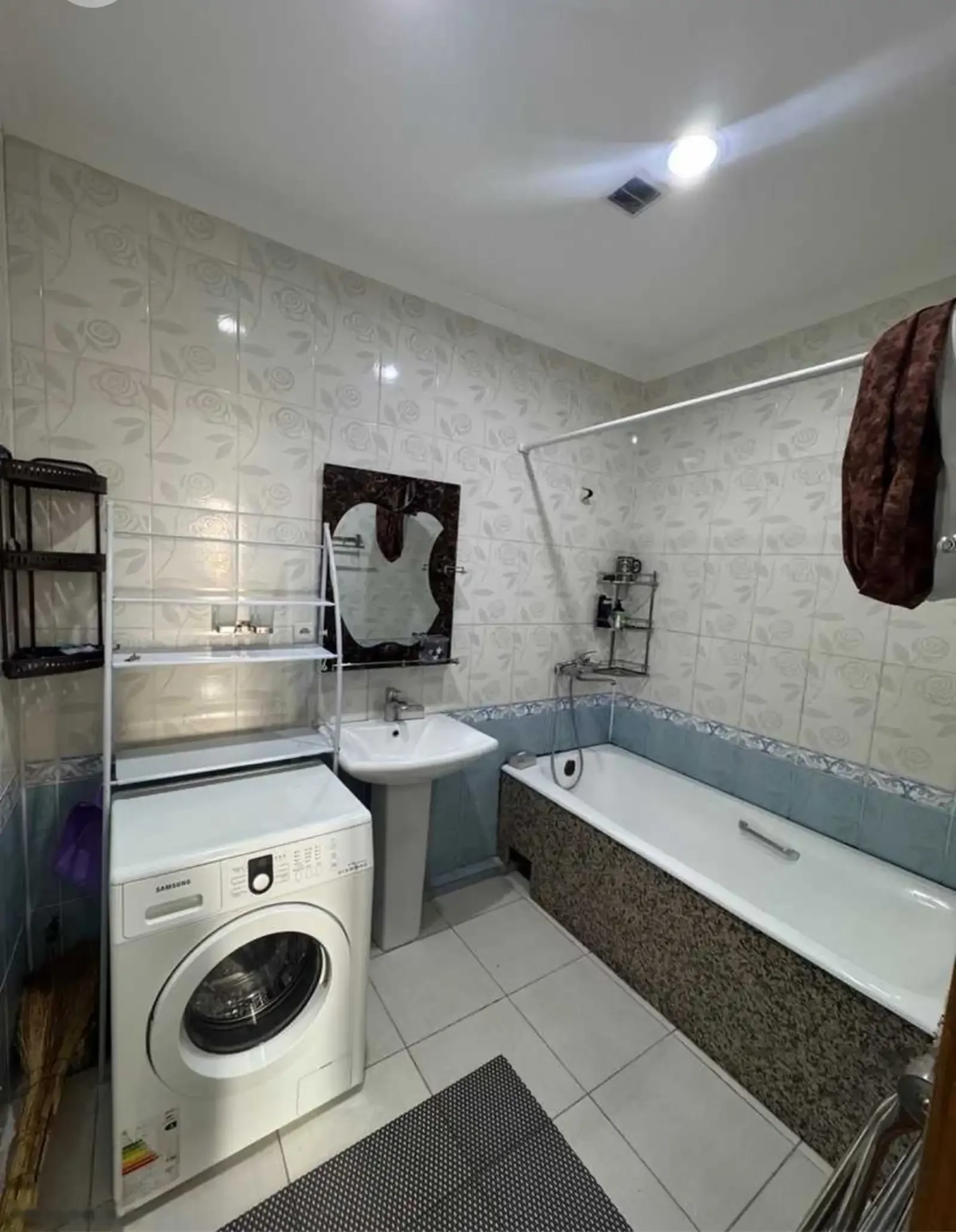 2-комн. квартира, 7 этаж, 81м², Пединститут Сафо