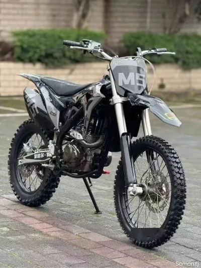 Мотоцикл Bosuer 250 M