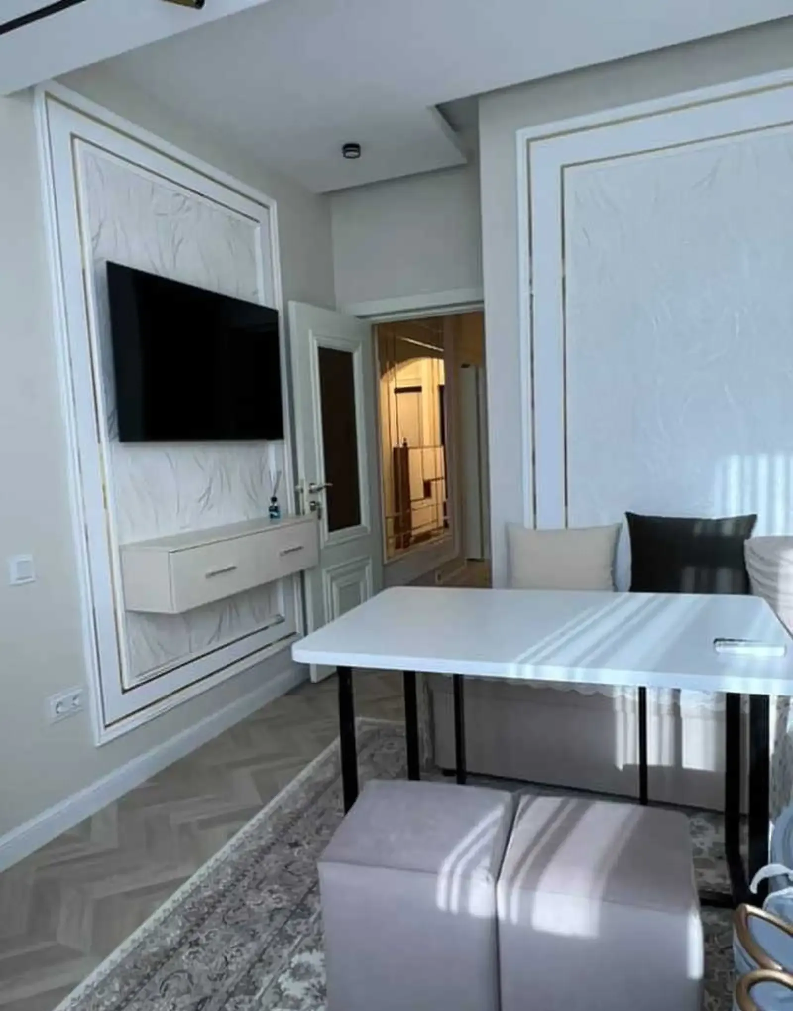 2-комн. квартира, 3 этаж, 52м², 46 мкр, Соҳили, бари доми Форел
