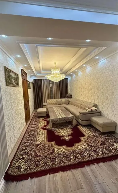 3-комн. квартира, 2 этаж, 130м², Сомони