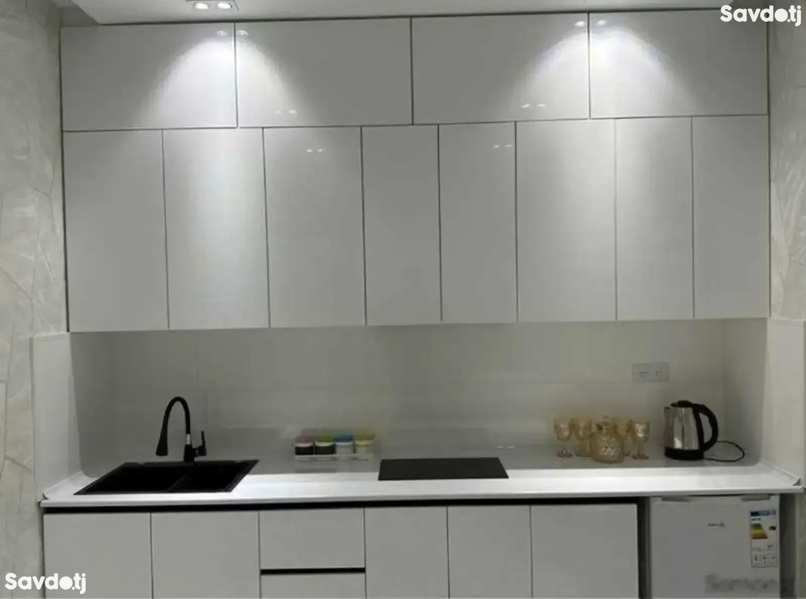 1-комн. квартира, Цокольный этаж, 40 м², 20 микрорайон