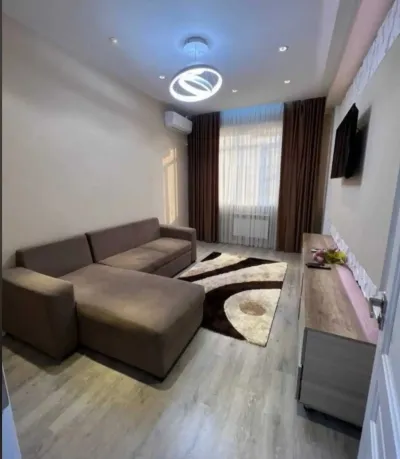 2-комн. квартира, 7 этаж, 70м², Исмоили Сомони