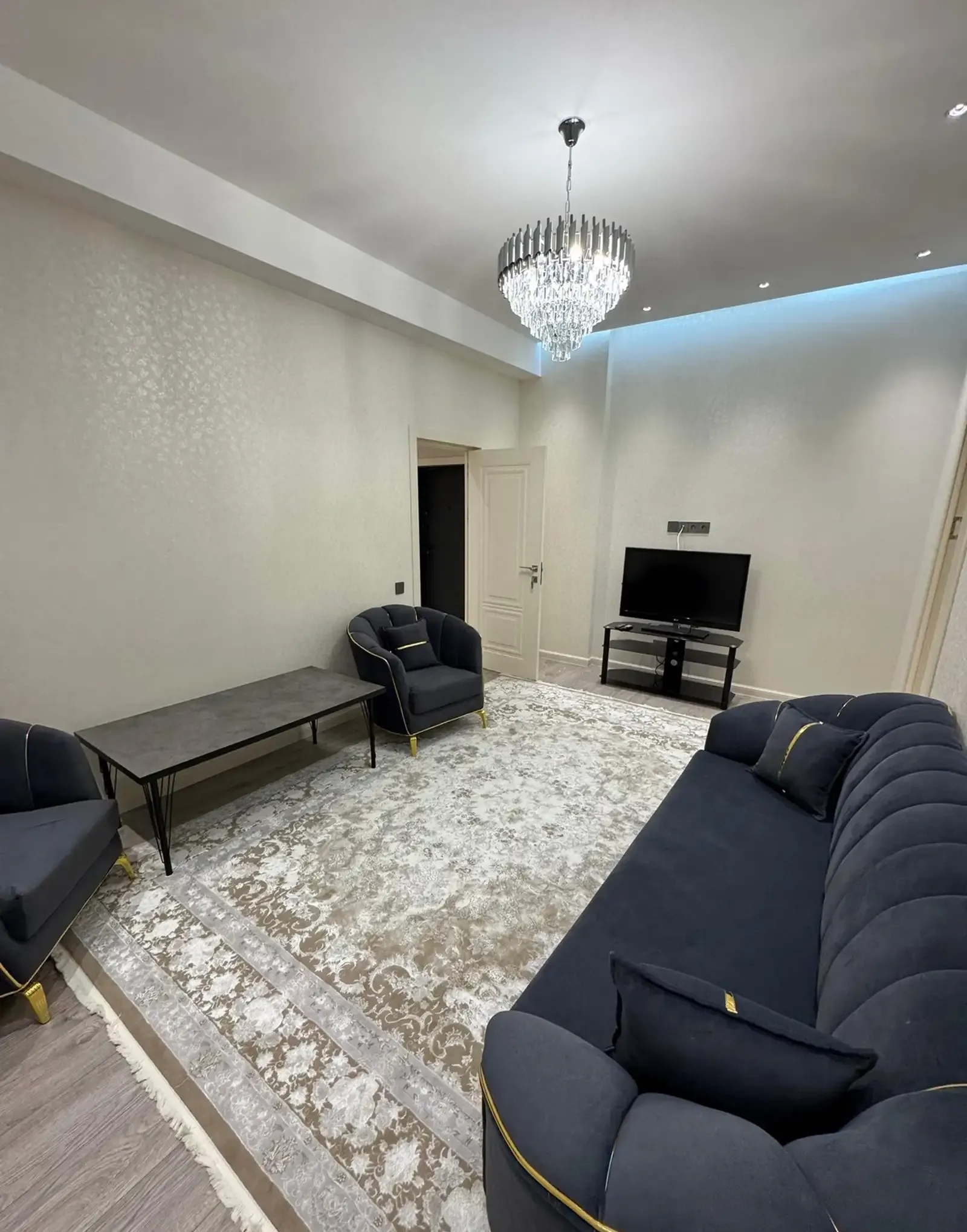 2-комн. квартира, 4 этаж, 60м², Ашан