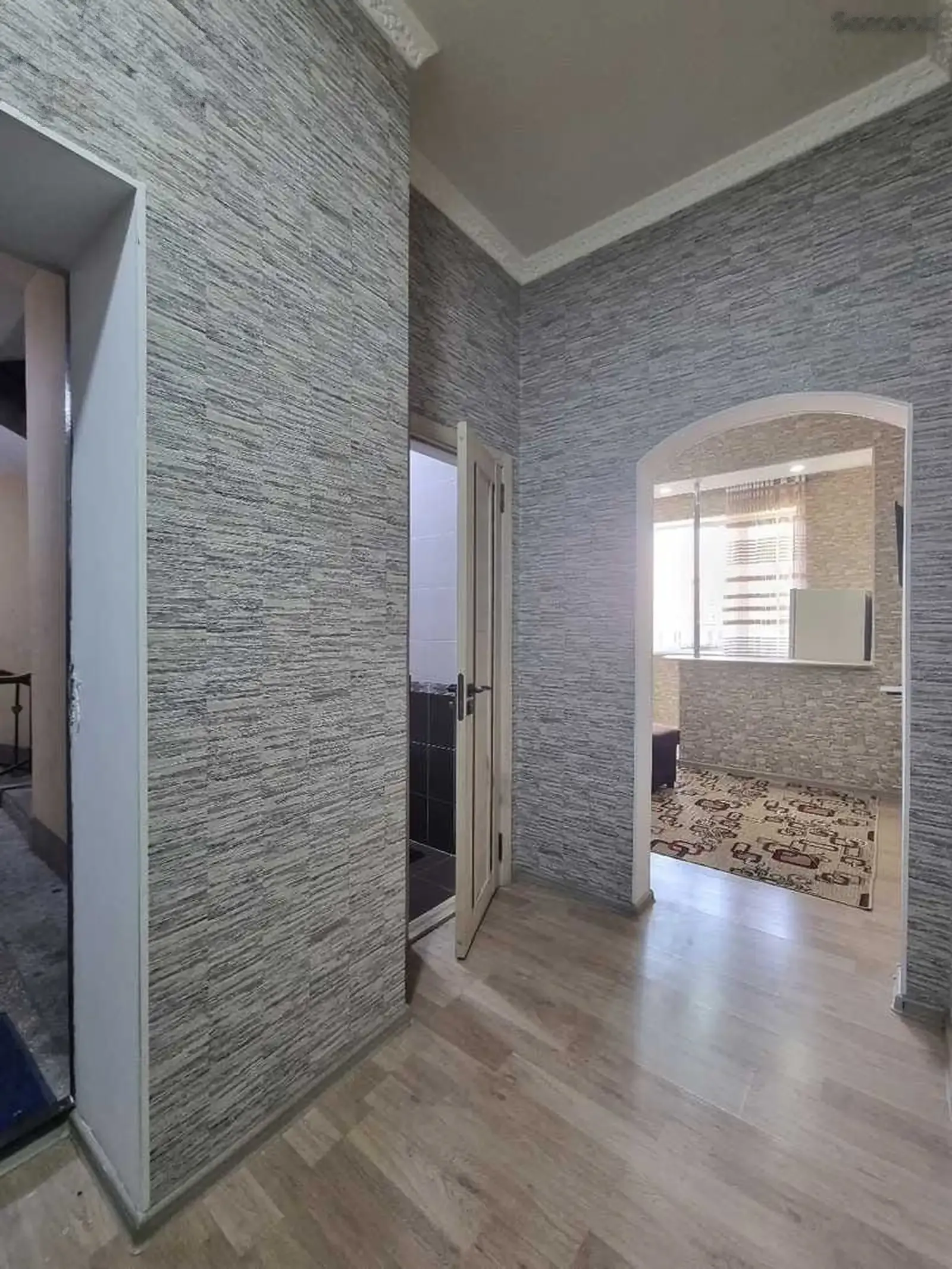 2-комн. квартира, 4 этаж, 71м², 34 микрорайон