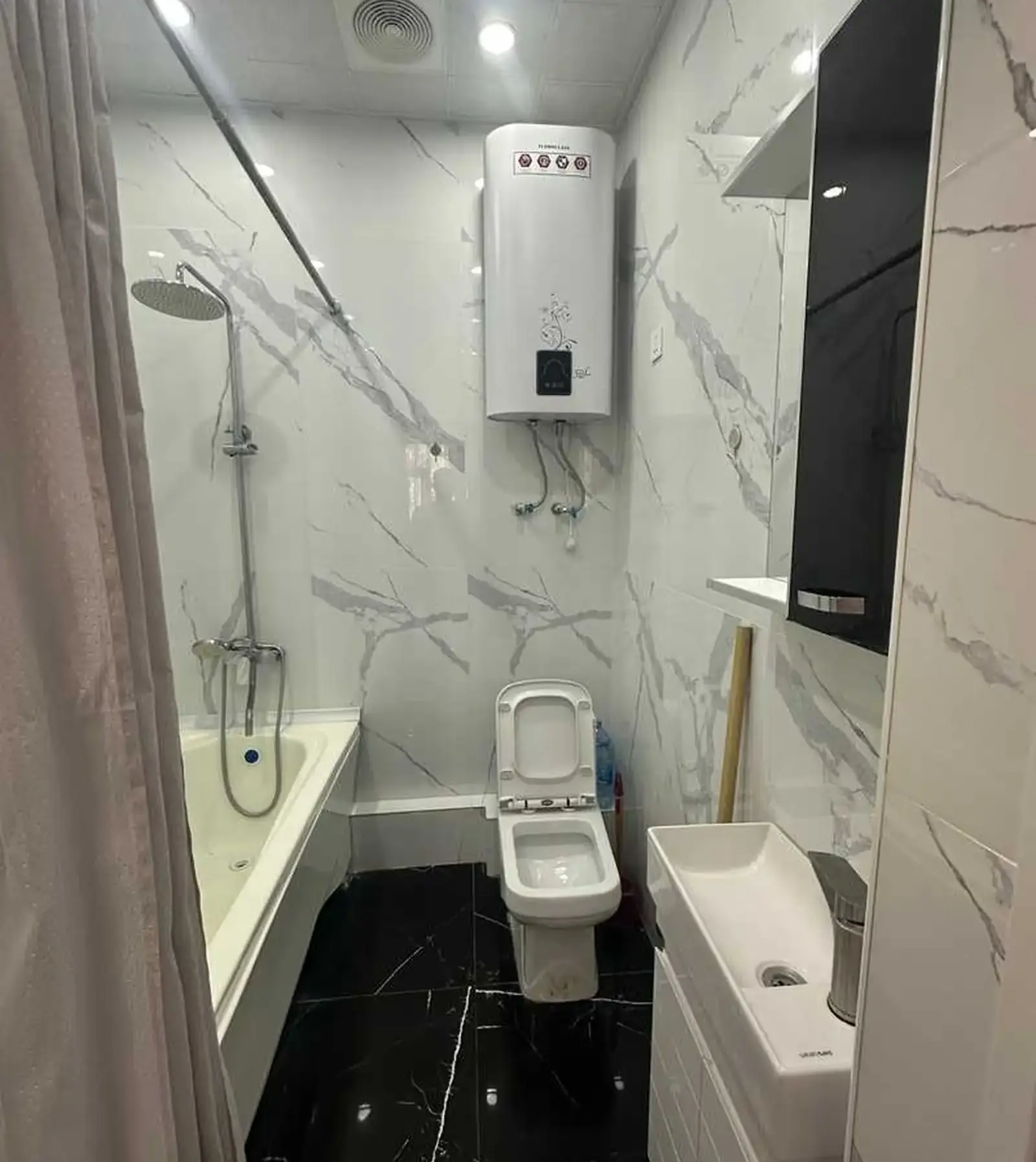 2-комн. квартира, 14 этаж, 54м², молодёжный