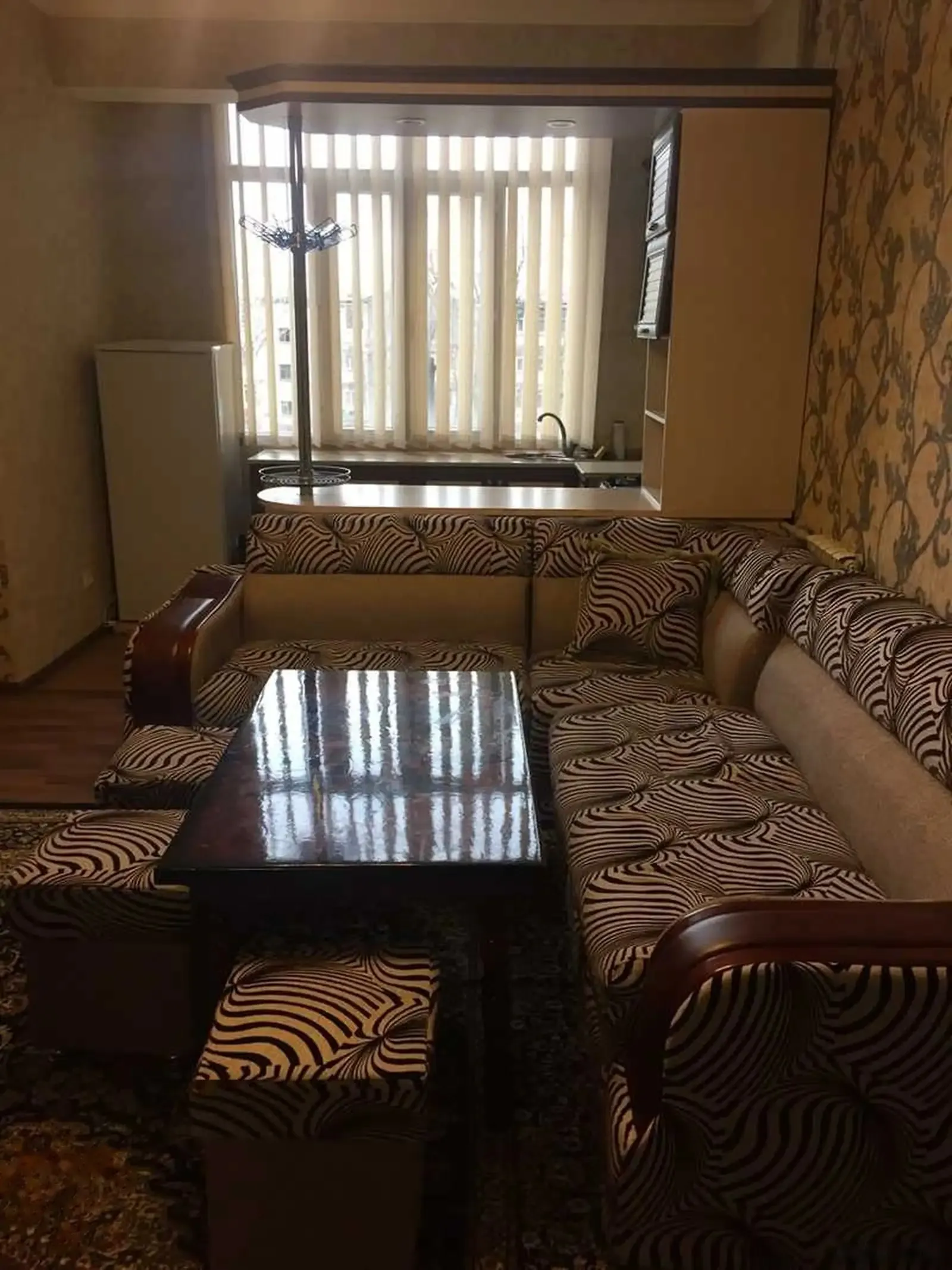2-комн. квартира, 3 этаж, 60м², профсоюз