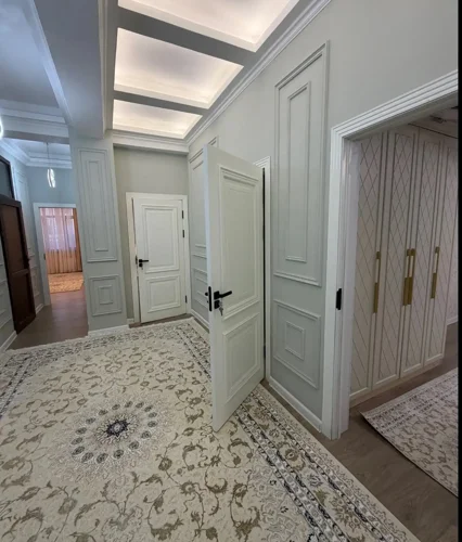 3-комн. квартира, 5 этаж, 130м², Дом печати, И Сомони