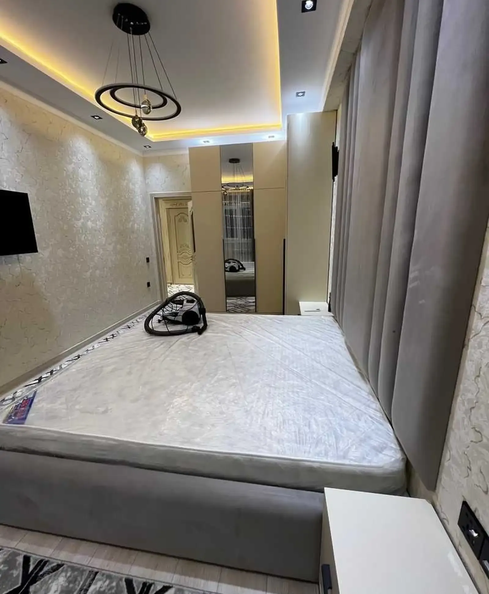 2-комн. квартира, 15 этаж, 60м², ОВИР