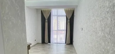 2-комн. квартира, 13 этаж, 74 м², Шохмансур