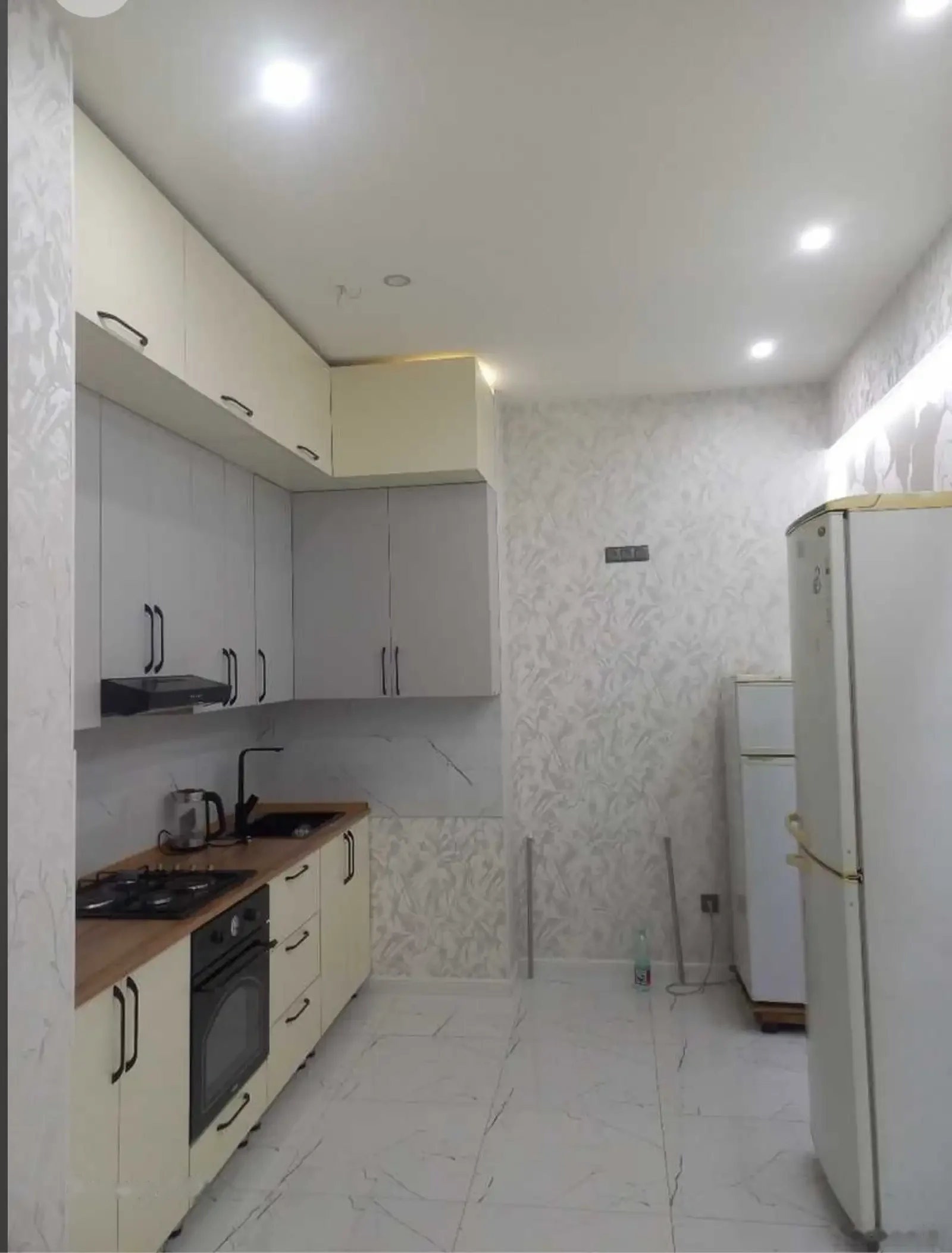 2-комн. квартира, 12 этаж, 91м², Казокон