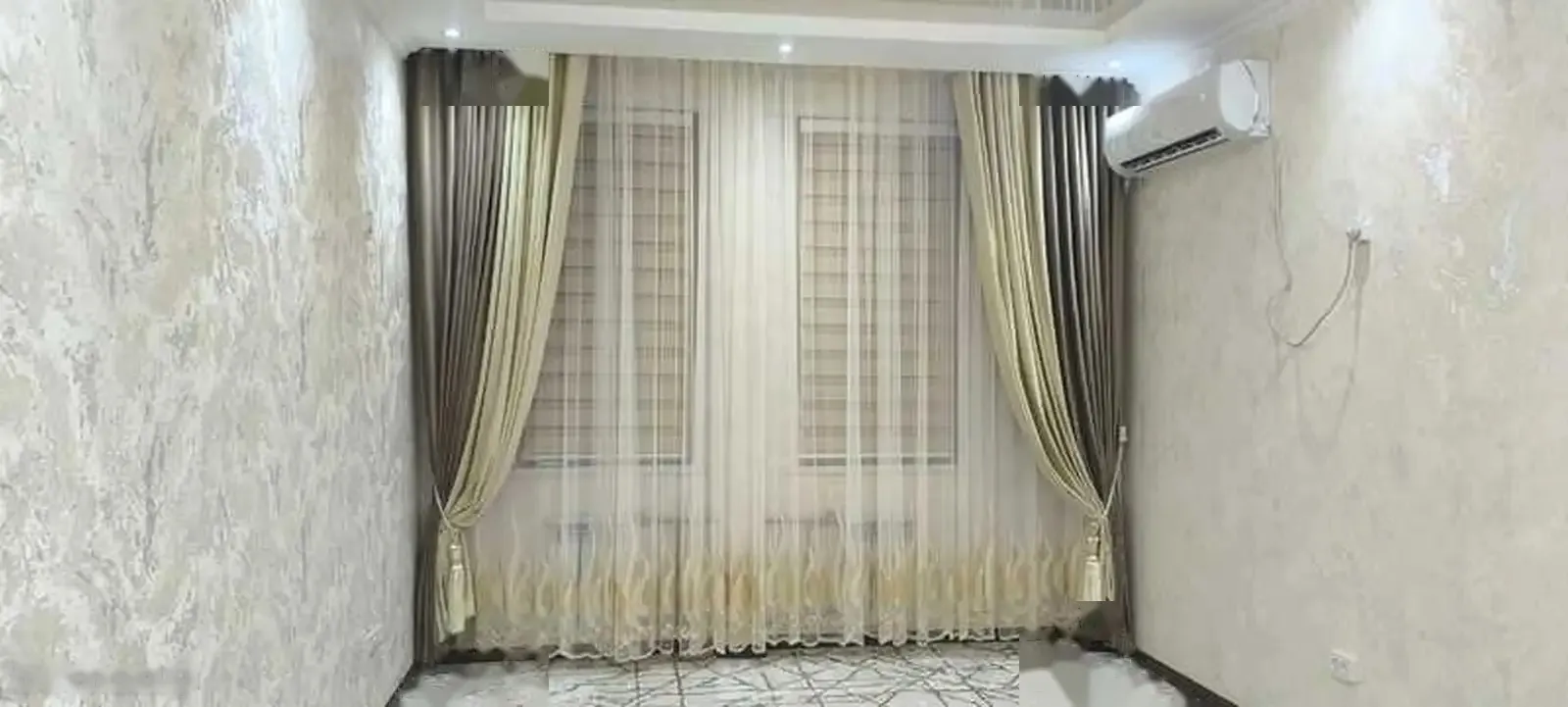 2-комн. квартира, 13 этаж, 52м², мардон