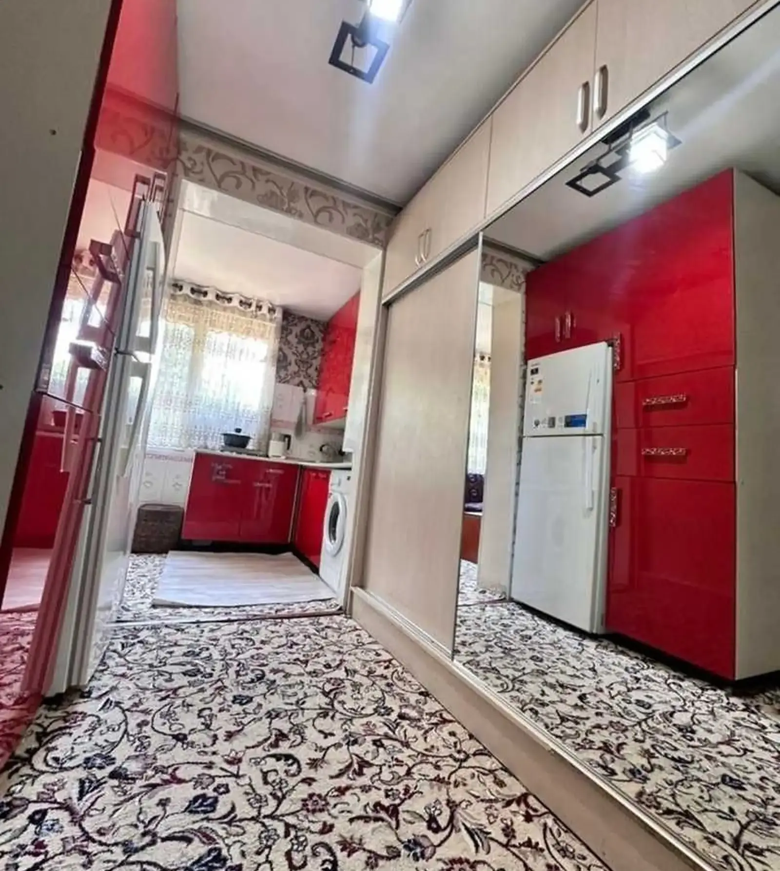 2-комн. квартира, 2 этаж, 53м², 101 мкр