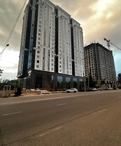 2-к квартира, 10 этаж, 105 м²