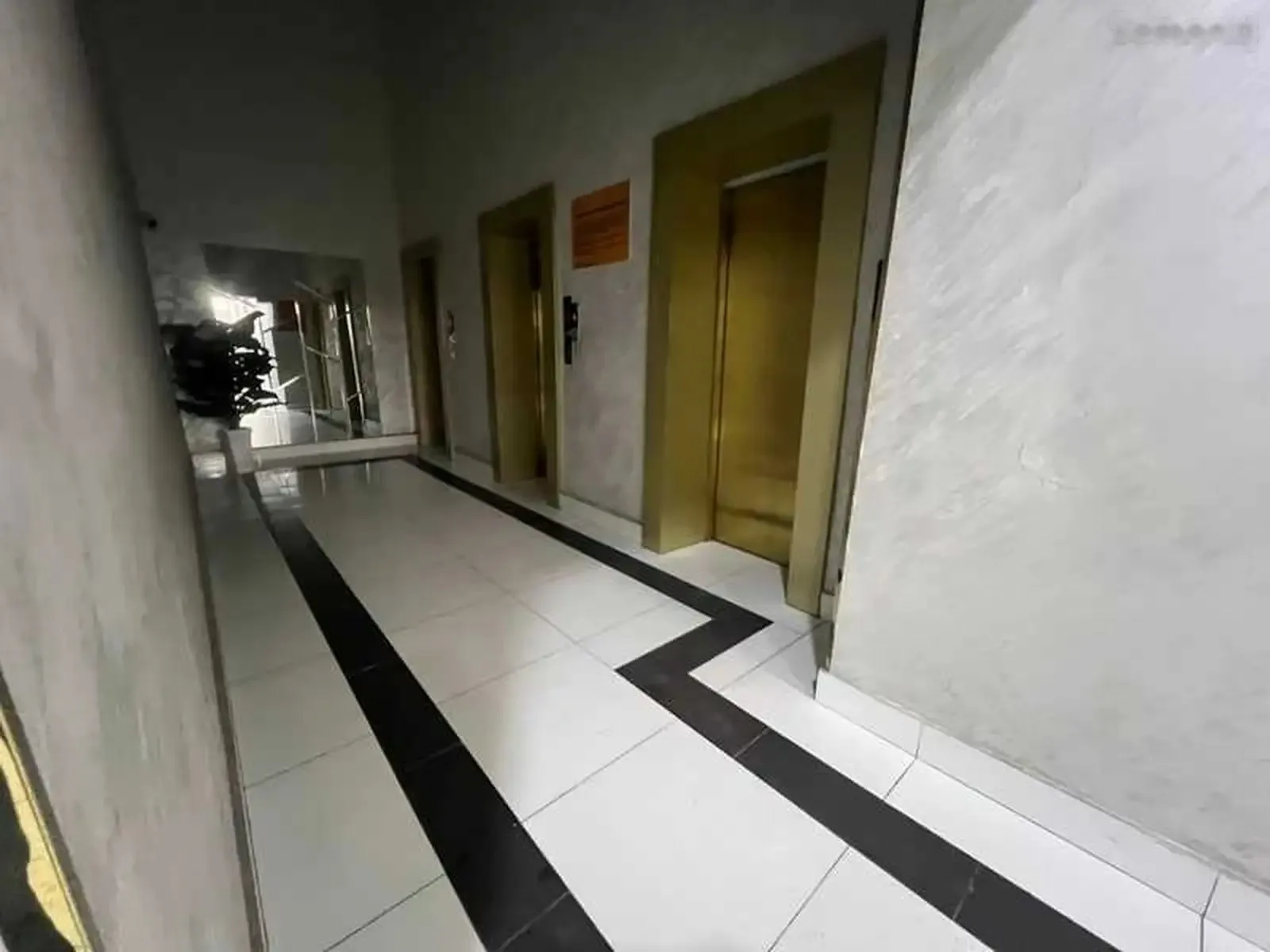 2-комн. квартира, 10 этаж, 65м², Сомони
