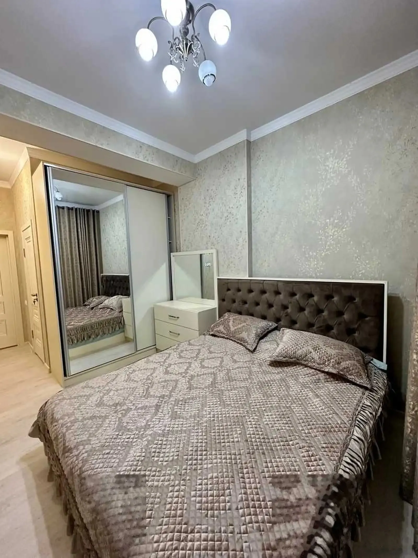 3-комн. квартира, 4 этаж, 110м², Шохмансур