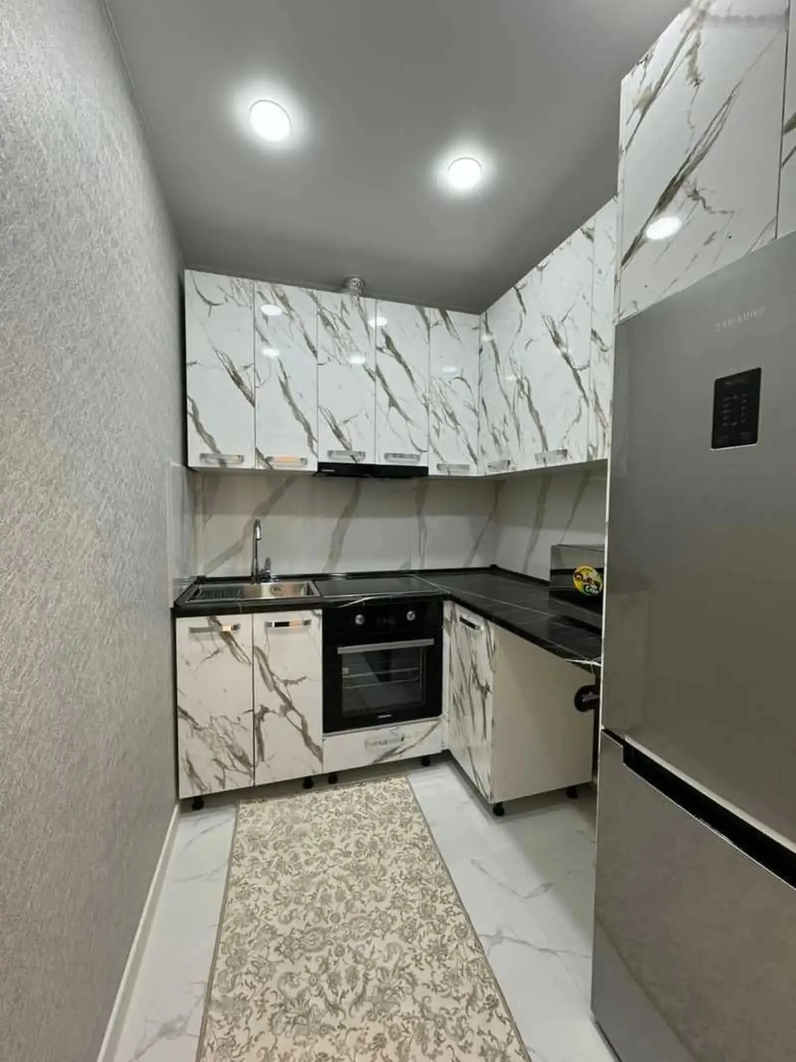 2-комн. квартира, 3 этаж, 60м², KFC воданасос