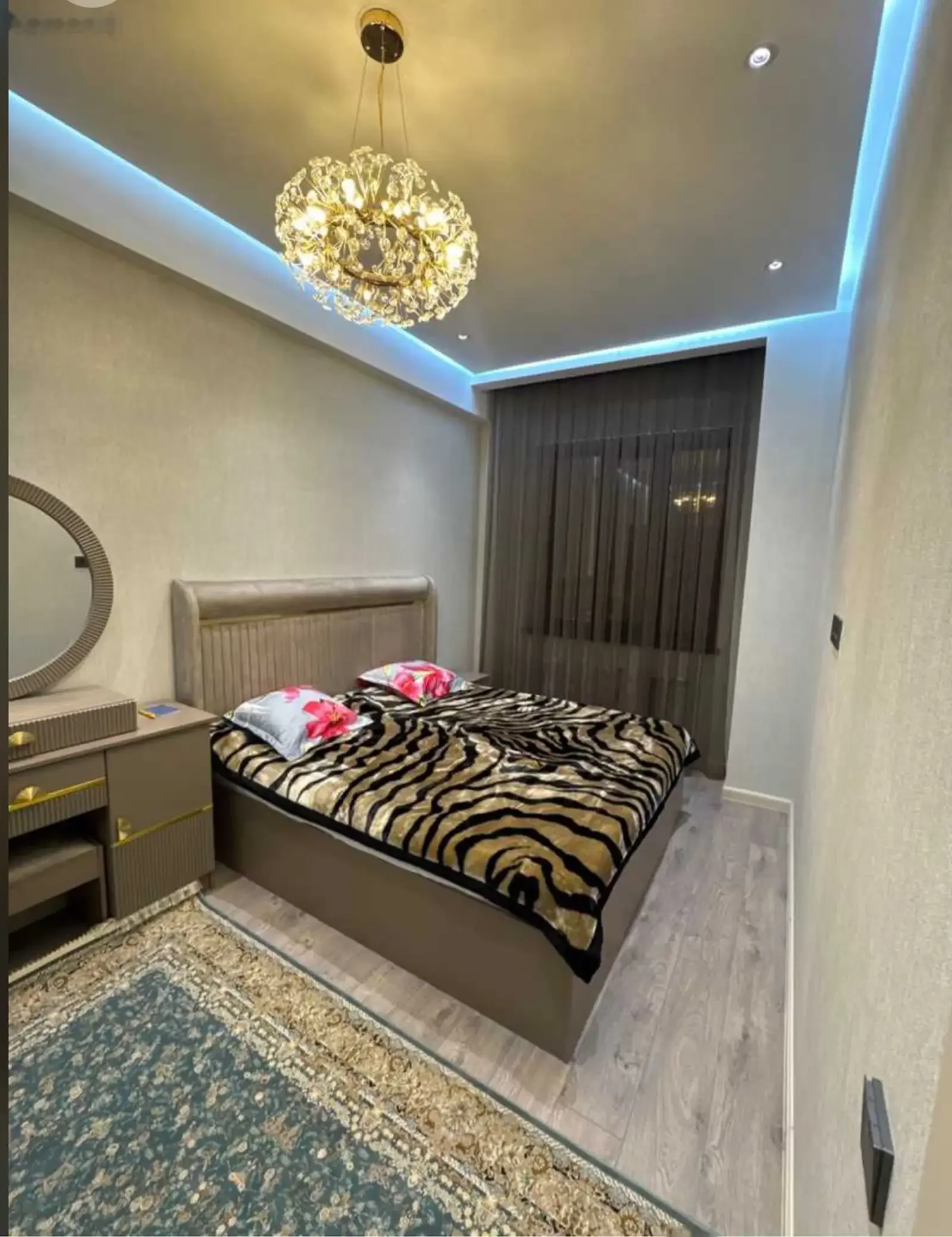 2-комн. квартира, 5 этаж, 60м², Опера балет