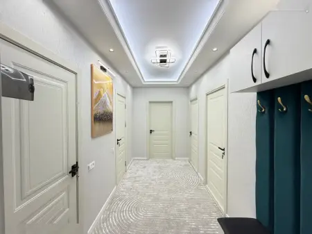 2-комн. квартира, 4 этаж, 54 м², 13 мкр — миниатюра 7