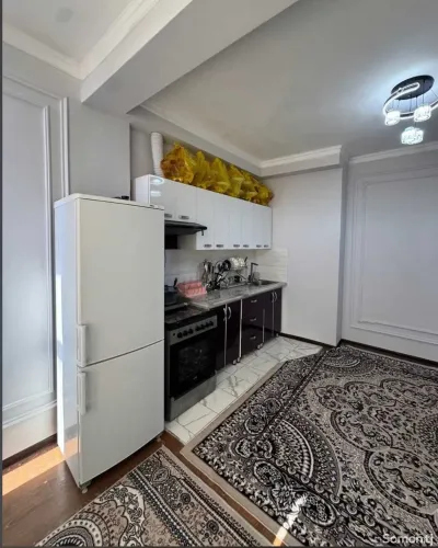 2-комн. квартира, 11 этаж, 83м², Шохмансур