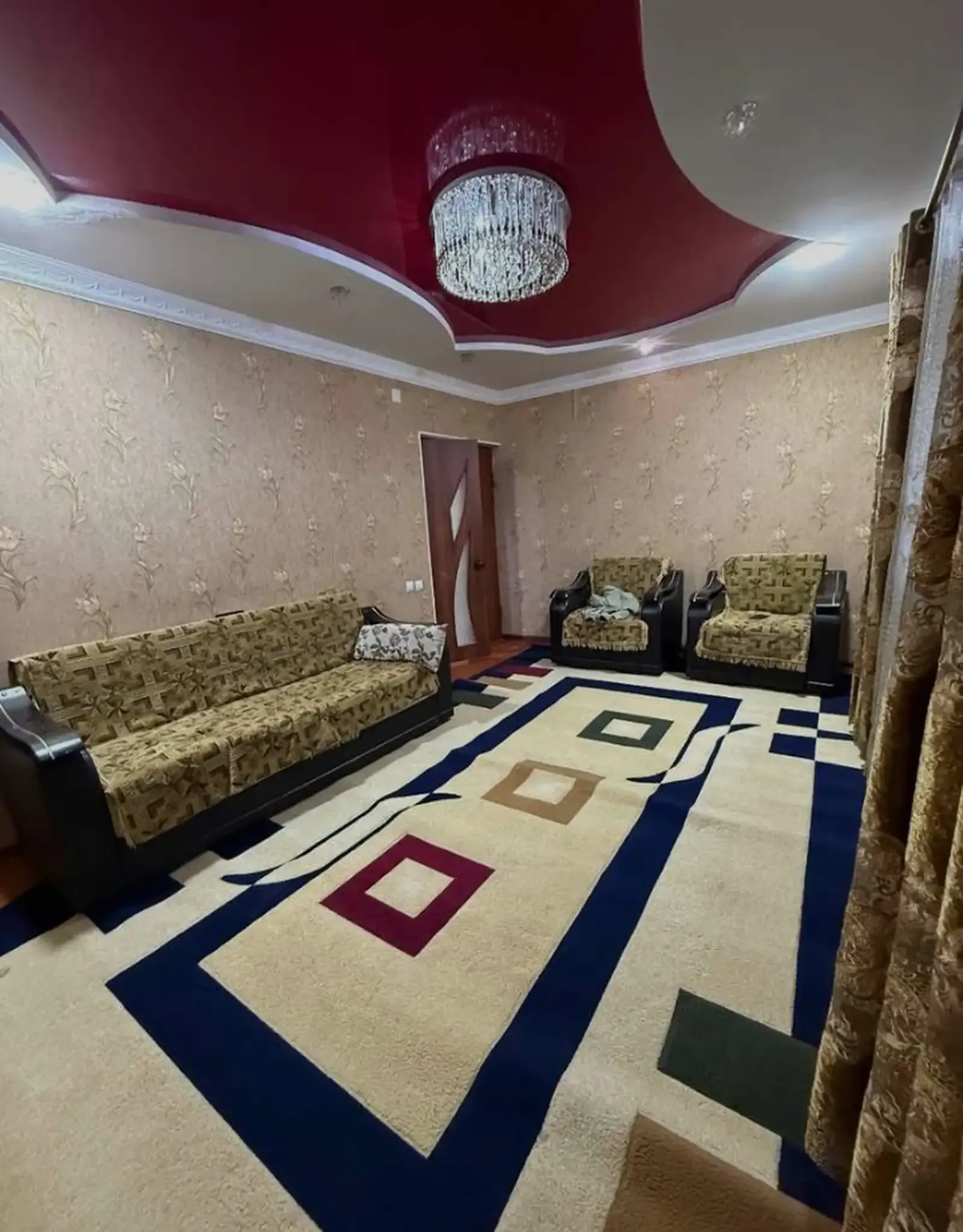 3-комн. квартира, 3 этаж, 84 мкр