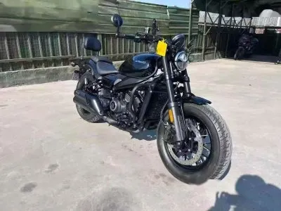 Мотоцикл CLC
