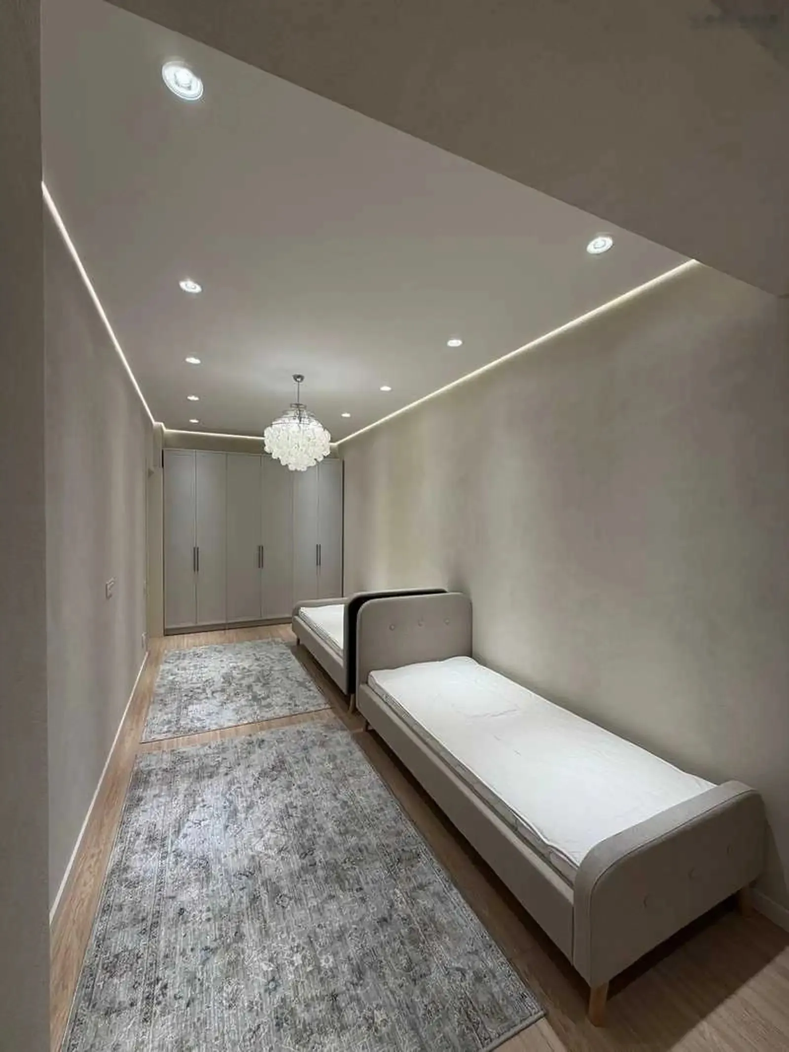 3-комн. квартира, 16 этаж, 100м², Дом печать