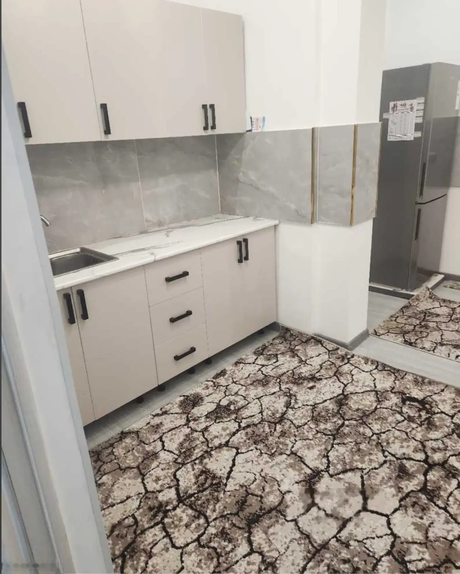 3-комн. квартира, 8 этаж, 80м², Шохмансур
