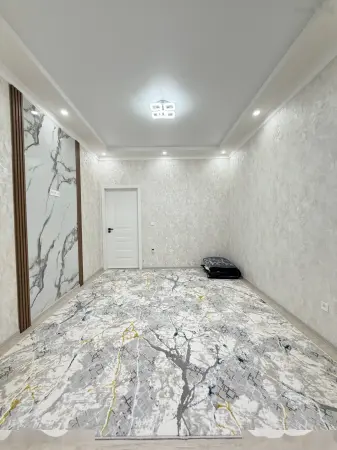 2-комн. квартира, Цокольный этаж, 68 м², 8 мкр — миниатюра 8