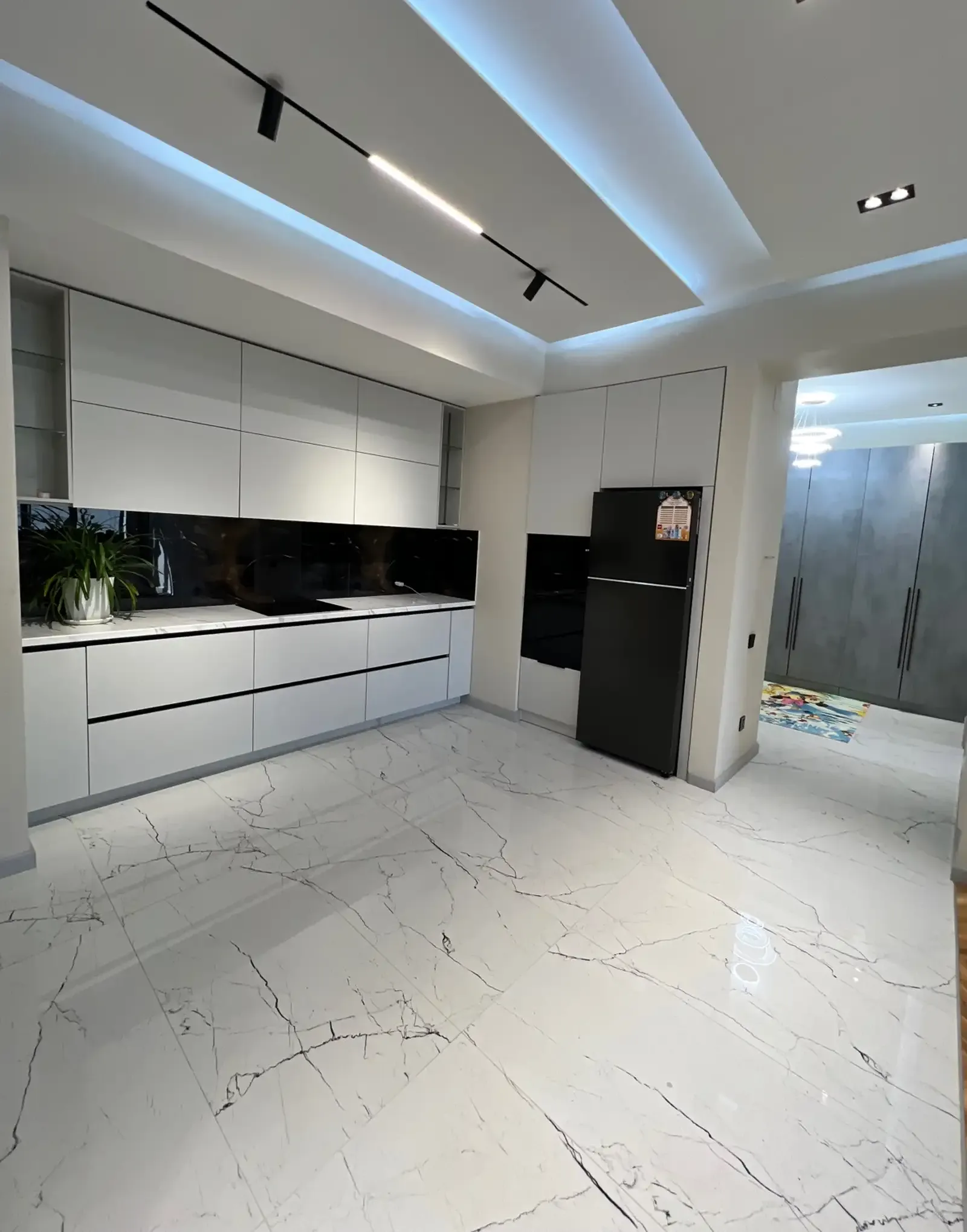 3-комн. квартира, 14 этаж, 84 м², Ватан