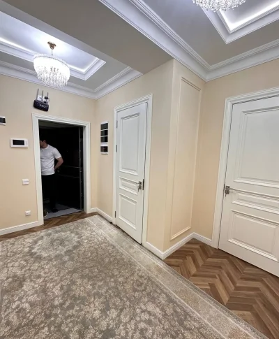 3-комн. квартира, 3 этаж, 102 м², Исмоили Сомони школа 8 (Дом Баракат)