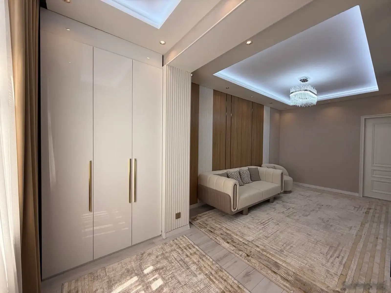 2-комн. квартира, 14 этаж, 62 м², Сино