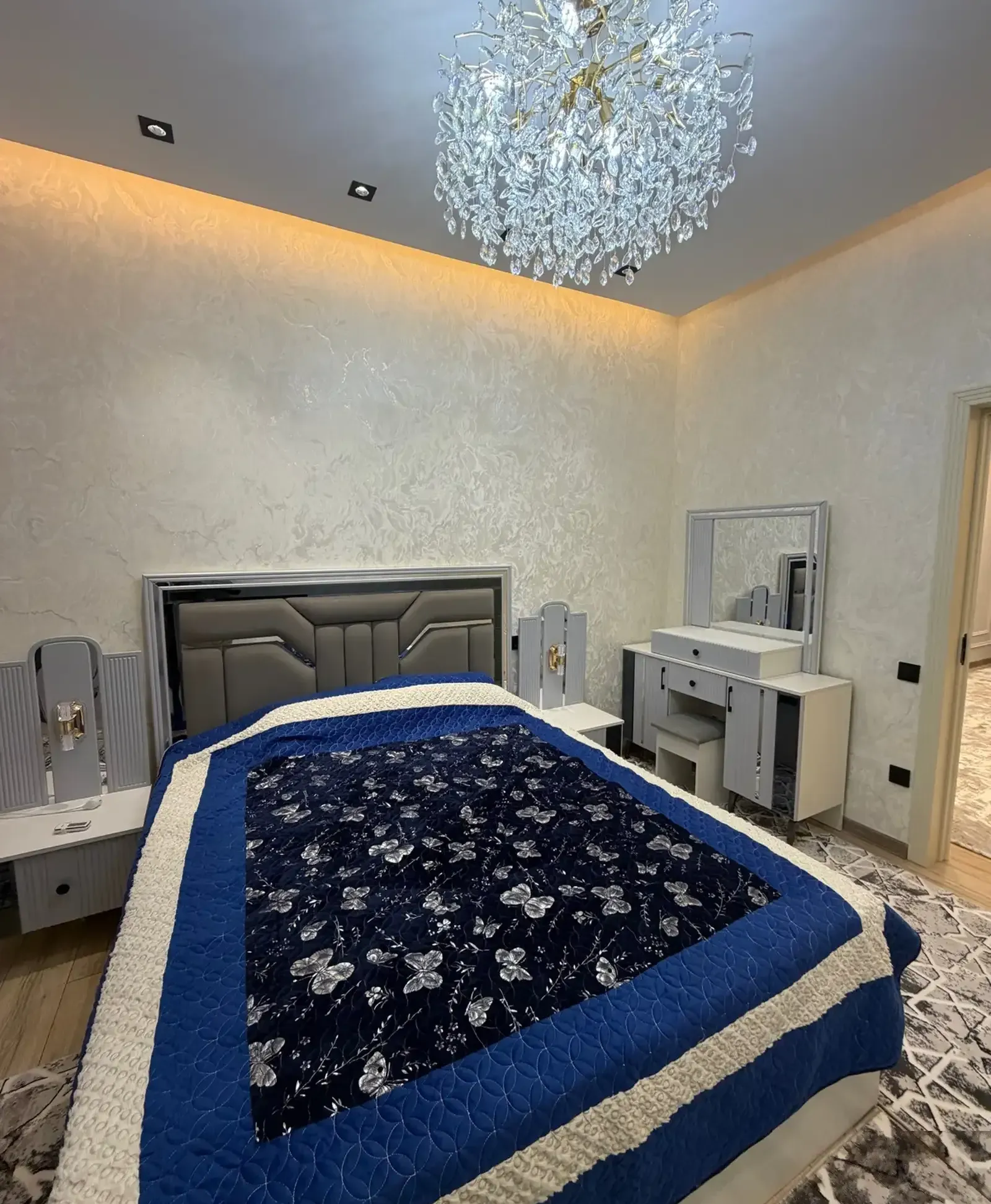 3-комн. квартира, 7 этаж, 112м², Овир/Ашан