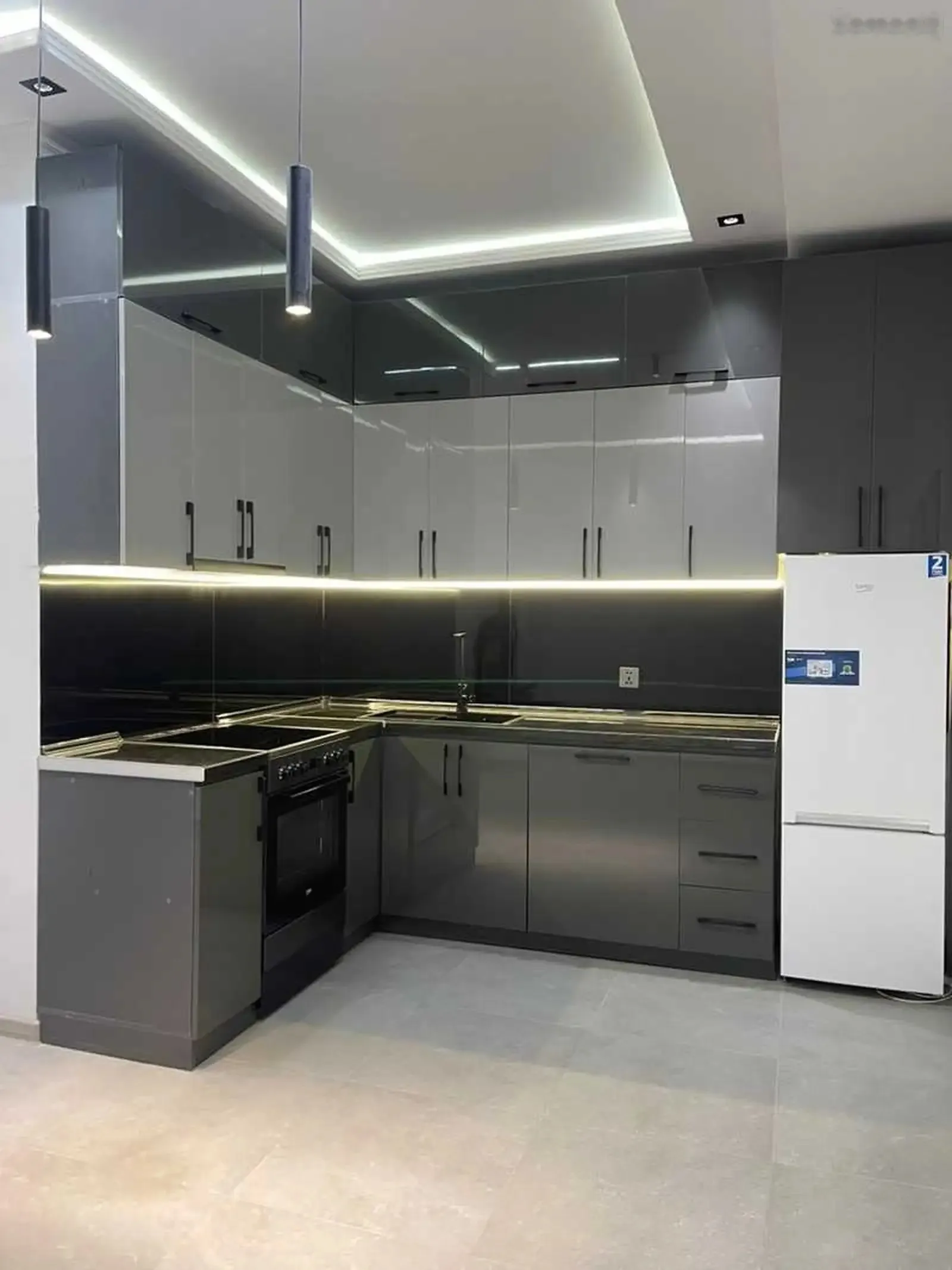 3-комн. квартира, 14 этаж, 83м², цум